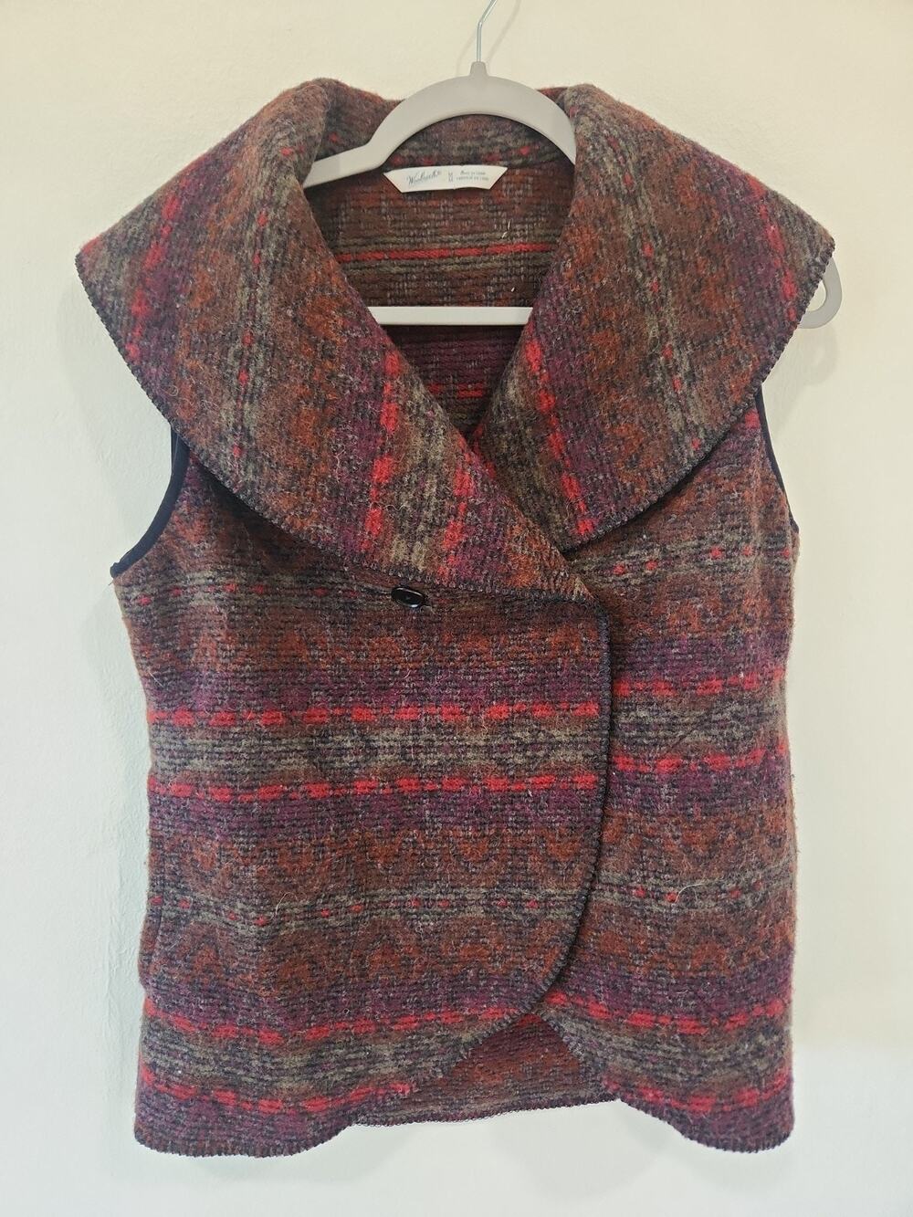 Woolrich Womens Wool Blend Black Stripe Vest Medium Navajo Southwest